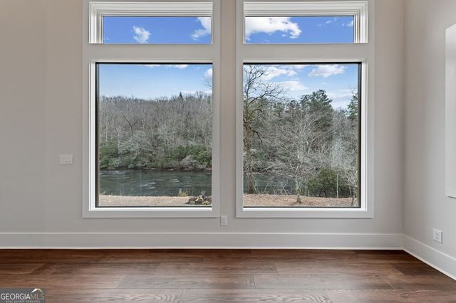 494 Riverbend Manor, Blue Ridge, GA 30513