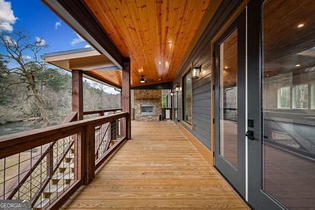 494 Riverbend Manor, Blue Ridge, GA 30513