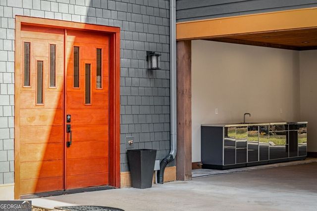 494 Riverbend Manor, Blue Ridge, GA 30513