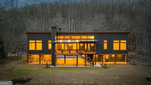 494 Riverbend Manor, Blue Ridge, GA 30513