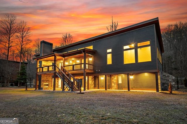 494 Riverbend Manor, Blue Ridge, GA 30513