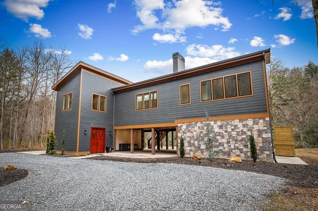 494 Riverbend Manor, Blue Ridge, GA 30513