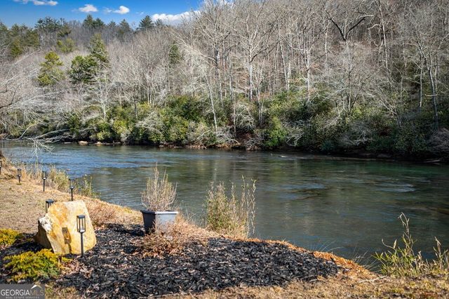 494 Riverbend Manor, Blue Ridge, GA 30513