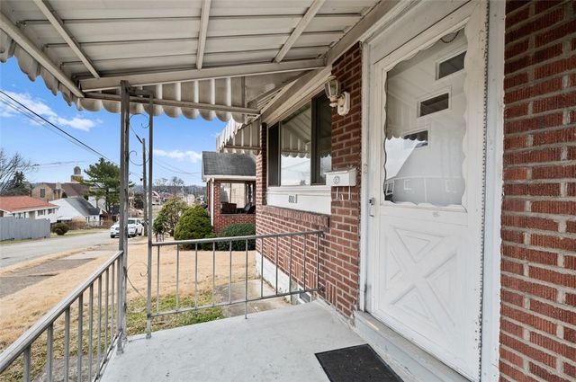 800 State Street, Duquesne, PA 15110