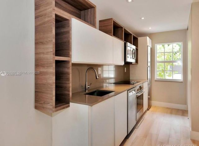 307 Majorca Ave 311, Coral Gables, FL 33134