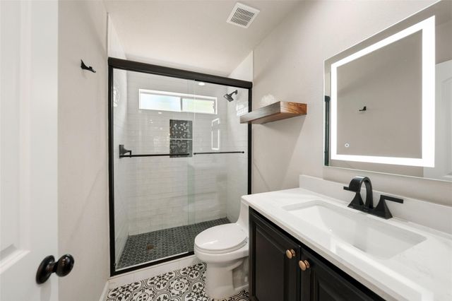 69 S Brookberry Court, The Woodlands, TX 77381
