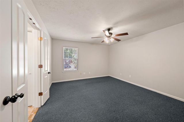 69 S Brookberry Court, The Woodlands, TX 77381