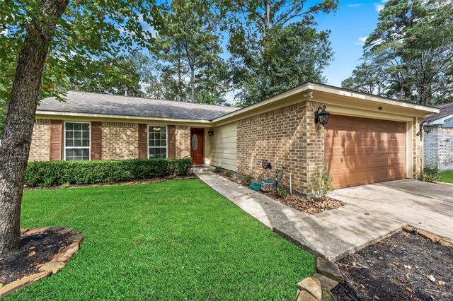 69 S Brookberry Court, The Woodlands, TX 77381