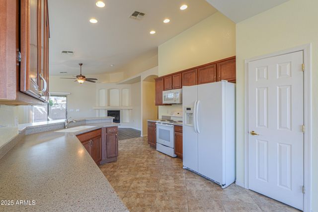 1861 E BIRCH Street, Casa Grande, AZ 85122