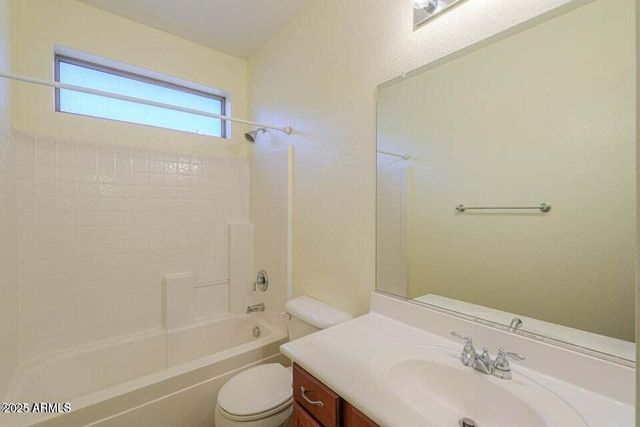 1861 E BIRCH Street, Casa Grande, AZ 85122