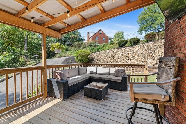 115 Woodcock Drive, Hopewell Twp, PA 15001