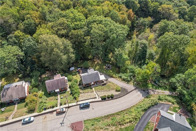 115 Woodcock Drive, Hopewell Twp, PA 15001