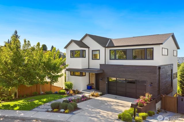 728 W Etruria Street, Seattle, WA 98119