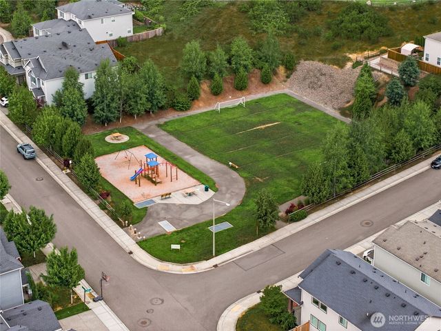 18719 136th Place SE, Renton, WA 98058