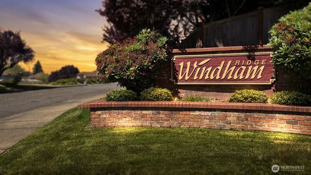 18719 136th Place SE, Renton, WA 98058