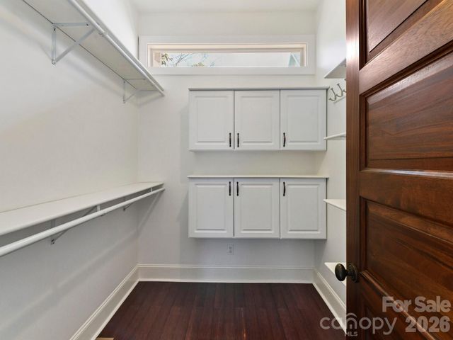 2215 Hassell Place, Charlotte, NC 28209