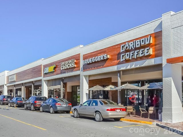 2215 Hassell Place, Charlotte, NC 28209