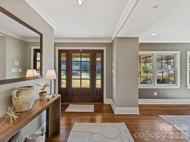 2215 Hassell Place, Charlotte, NC 28209