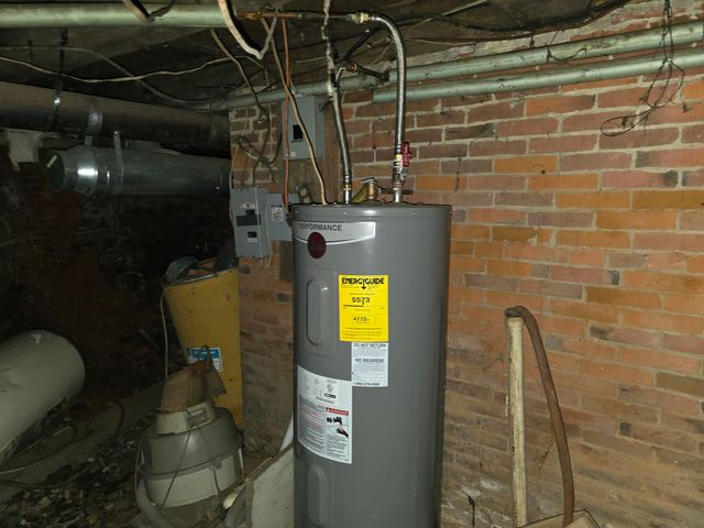 130 Sunapee Street, Newport, NH 03773