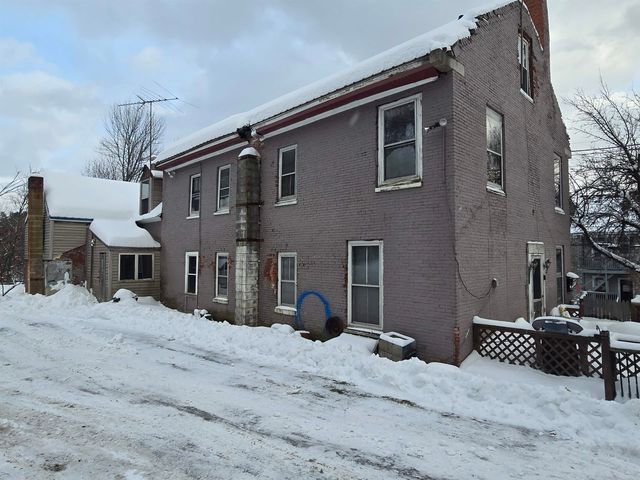 130 Sunapee Street, Newport, NH 03773