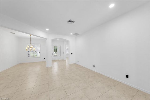 2628 Fairmont Cove CT, Cape Coral, FL 33991