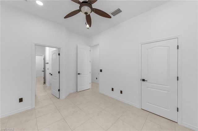 2628 Fairmont Cove CT, Cape Coral, FL 33991