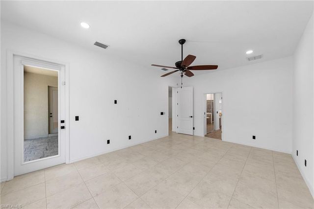 2628 Fairmont Cove CT, Cape Coral, FL 33991