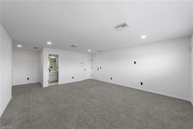 2628 Fairmont Cove CT, Cape Coral, FL 33991