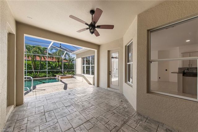 2628 Fairmont Cove CT, Cape Coral, FL 33991