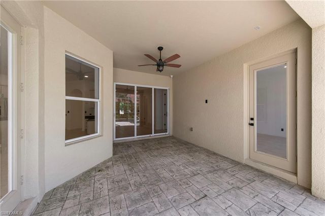 2628 Fairmont Cove CT, Cape Coral, FL 33991