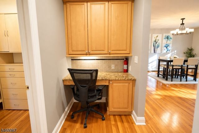 2 Concord Ct, Mahwah Twp., NJ 07430