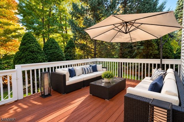 2 Concord Ct, Mahwah Twp., NJ 07430