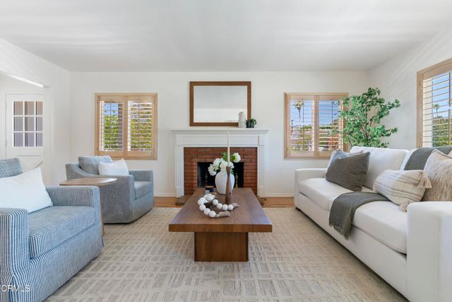 1300 Solita Road, Pasadena, CA 91103