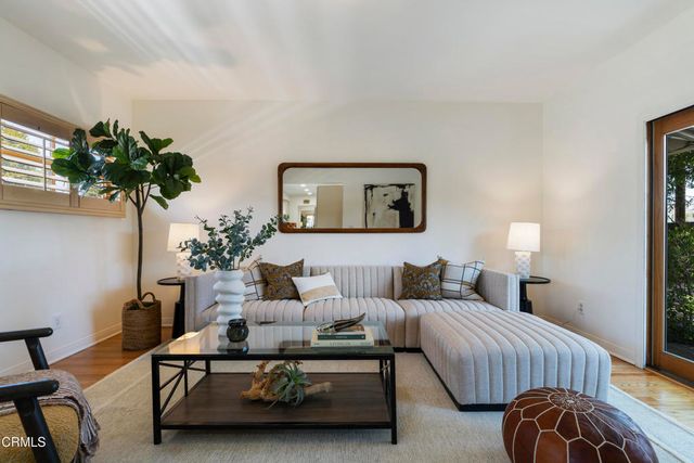 1300 Solita Road, Pasadena, CA 91103