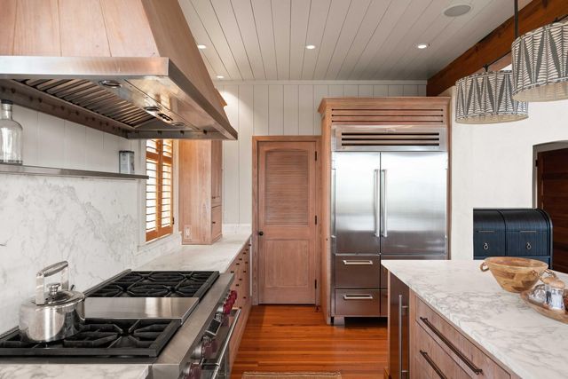 3 7th Avenue, Isle Of Palms, SC 29451