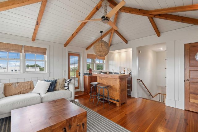 3 7th Avenue, Isle Of Palms, SC 29451