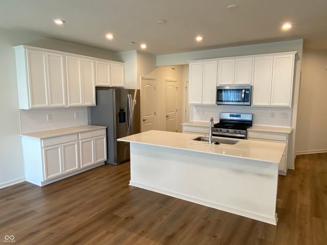 7246 Selah Lane, Noblesville, IN 46062