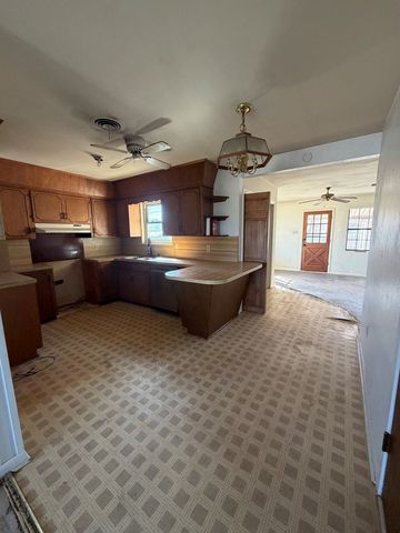 2513 Carleton Dr, Big Spring, TX 79720