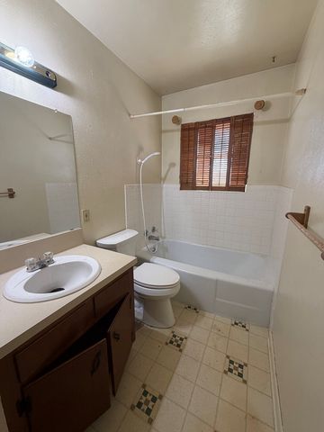 2513 Carleton Dr, Big Spring, TX 79720