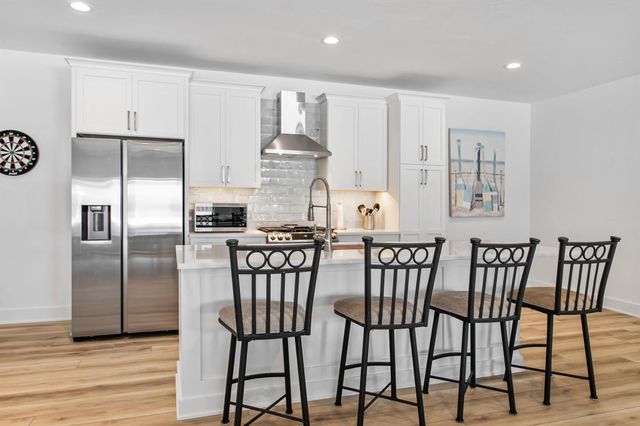 49 Howard Avenue, Grand Haven Twp, MI 49517