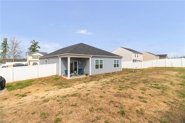 199 Bunting Drive, Lexington, NC 27295