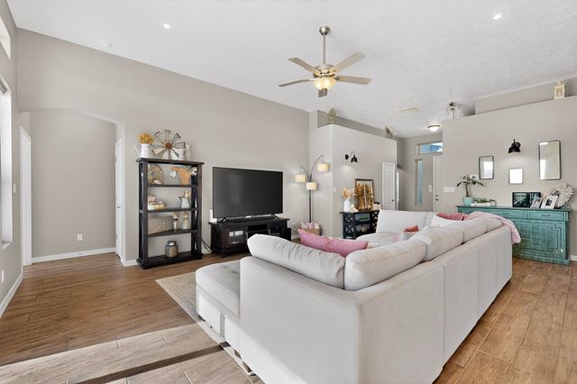 3219 Ilford Road NE, Rio Rancho, NM 87144