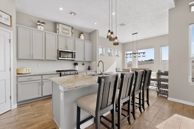 3219 Ilford Road NE, Rio Rancho, NM 87144