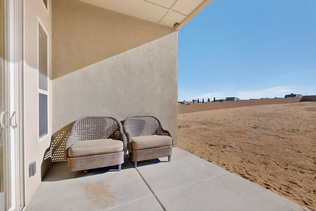 Image 37 of property listing at 3219 Ilford Road NE, Rio Rancho, NM 87144