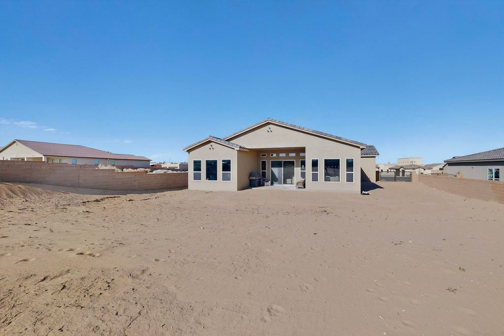 Image 40 of property listing at 3219 Ilford Road NE, Rio Rancho, NM 87144