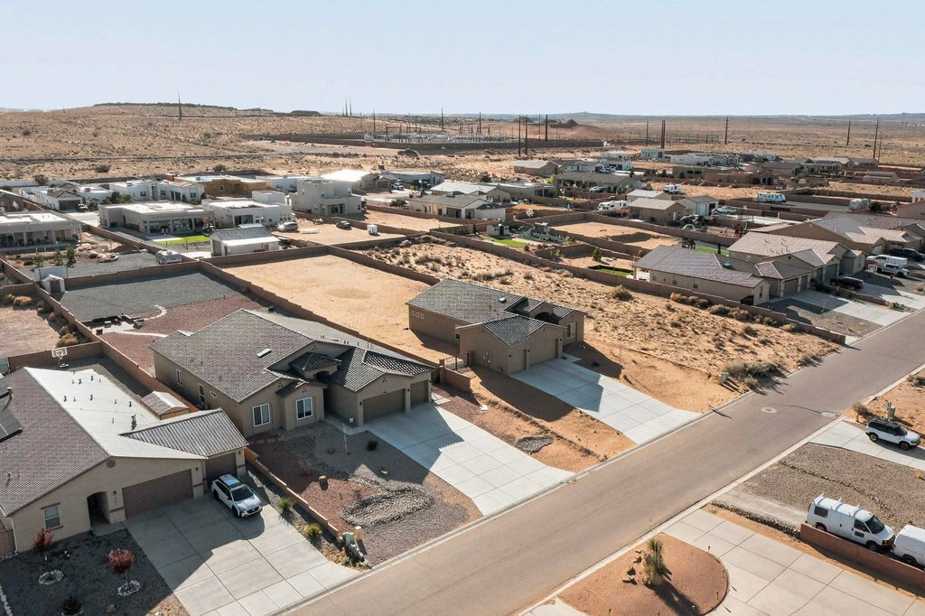 Image 48 of property listing at 3219 Ilford Road NE, Rio Rancho, NM 87144