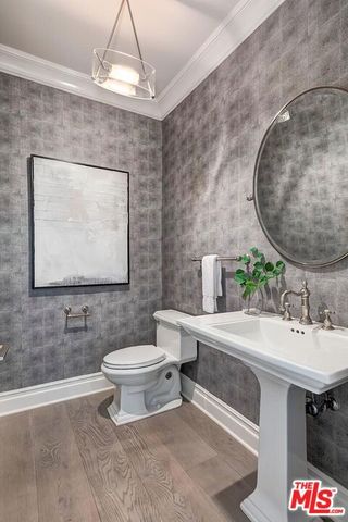 2803 Mandeville Canyon, Los Angeles, CA 90049