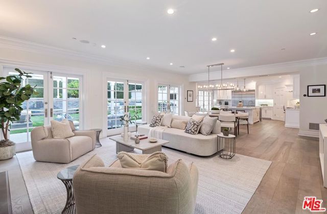 2803 Mandeville Canyon, Los Angeles, CA 90049