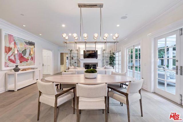 2803 Mandeville Canyon, Los Angeles, CA 90049