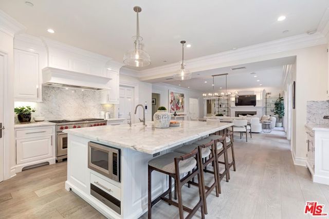 2803 Mandeville Canyon, Los Angeles, CA 90049